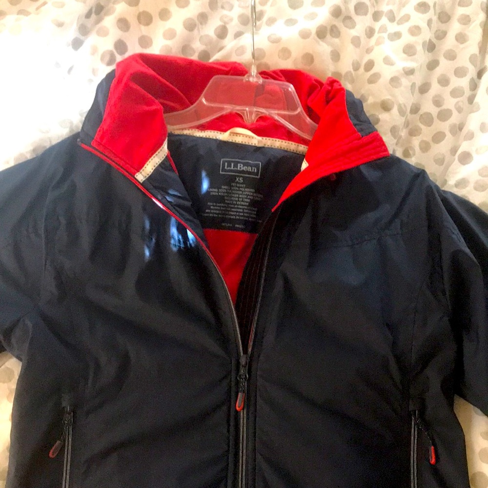 LL Bean XS women’s rain shell